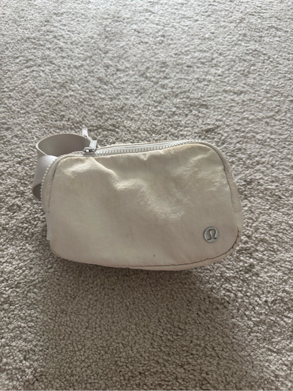 lululemon athletica cream crossbody waist bag